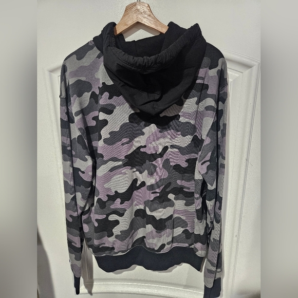Champion Gray Camouflage Hoodie with Chain Accent - Picture 3 of 9